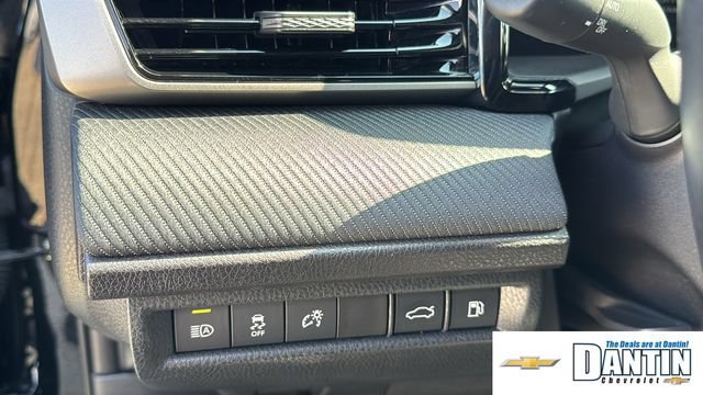 Used 2025 Toyota Camry SE FWD image 16