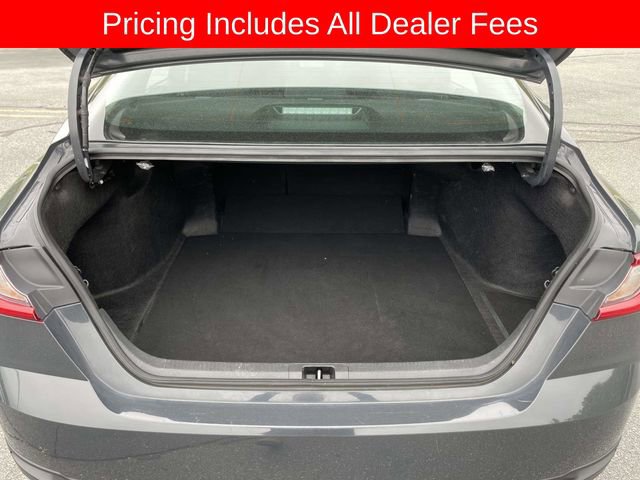 Used 2025 Toyota Camry LE FWD image 13