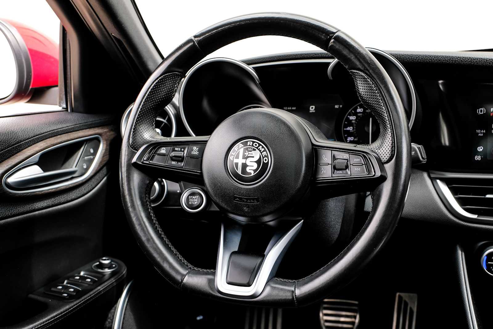 Used 2022 Alfa Romeo Giulia Ti AWD/4WD image 20