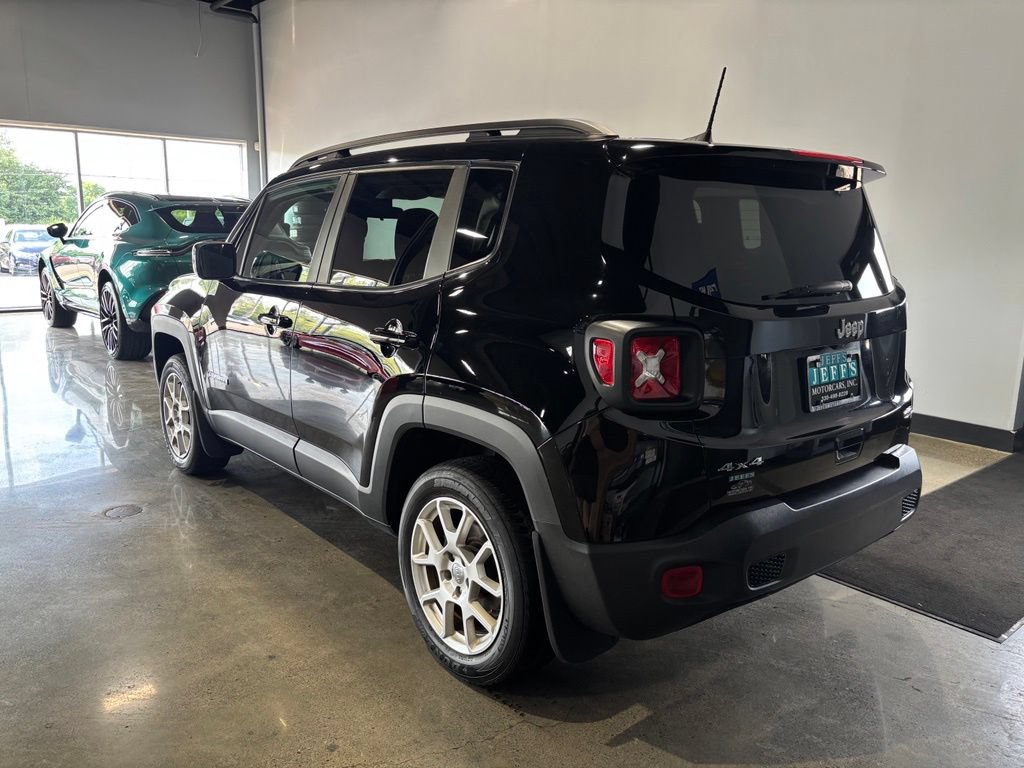 Used 2020 Jeep Renegade Latitude w/ Cold Weather Group AWD/4WD image 8