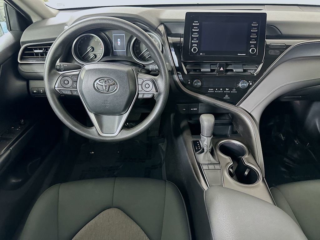 Used 2024 Toyota Camry LE FWD image 17