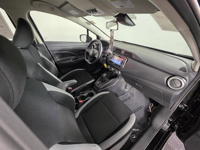 Used 2025 Nissan Versa S w/ Trunk Package FWD image 15