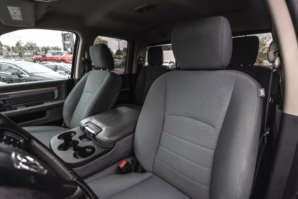 Used 2017 RAM 1500 Classic SLT AWD/4WD image 20