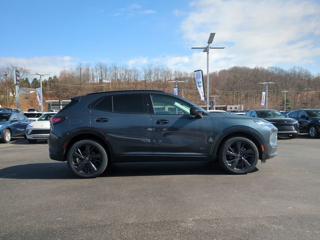 New 2026 Buick Envision Sport Touring image 4