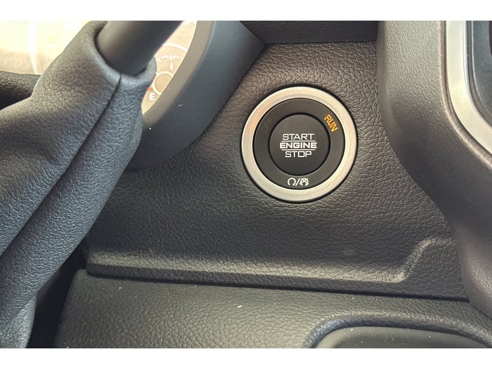 New 2026 RAM 2500 Big Horn AWD/4WD image 23