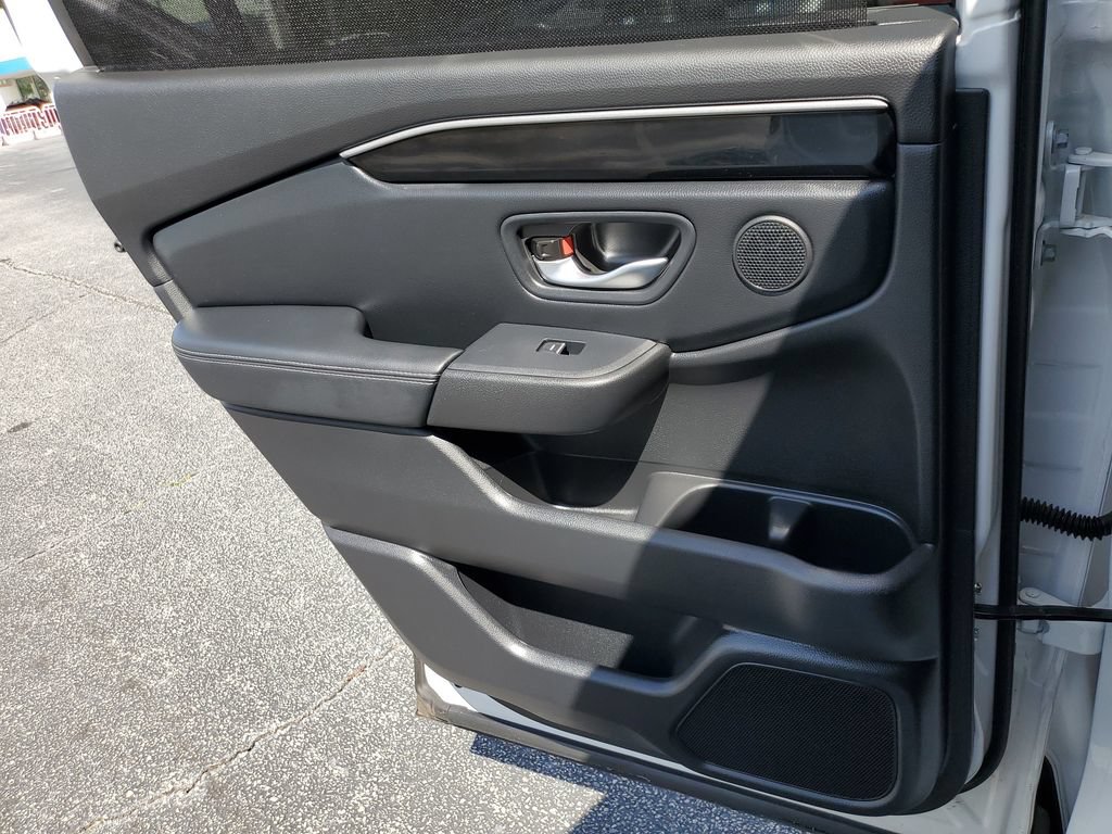 Certified 2025 Honda Pilot EX-L image 15