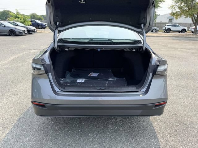 New 2026 Nissan Sentra SV w/ SV Convenience Package FWD image 12