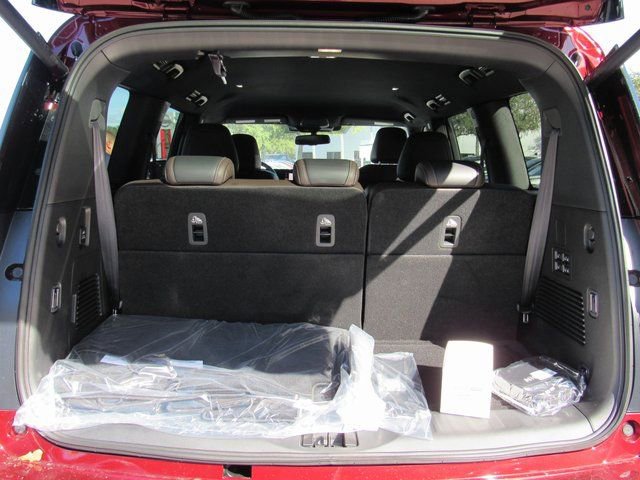 New 2026 Nissan Armada SL w/ Captain's Chari Seat Package image 5