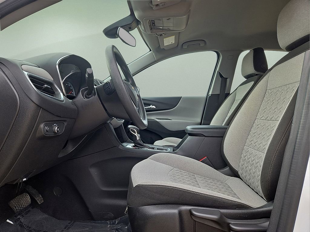 Used 2024 Chevrolet Equinox LS image 24