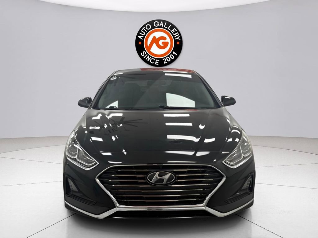 Used 2019 Hyundai Sonata SE image 2