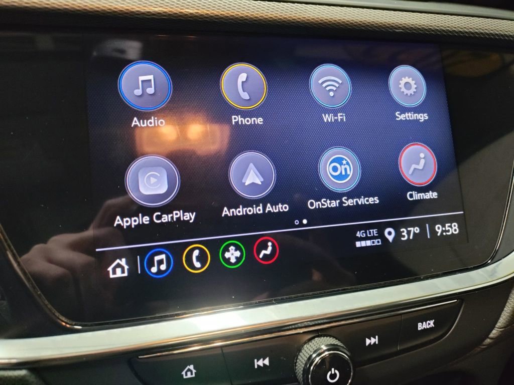 Used 2022 Buick Encore GX Essence w/ Experience Buick Package image 31