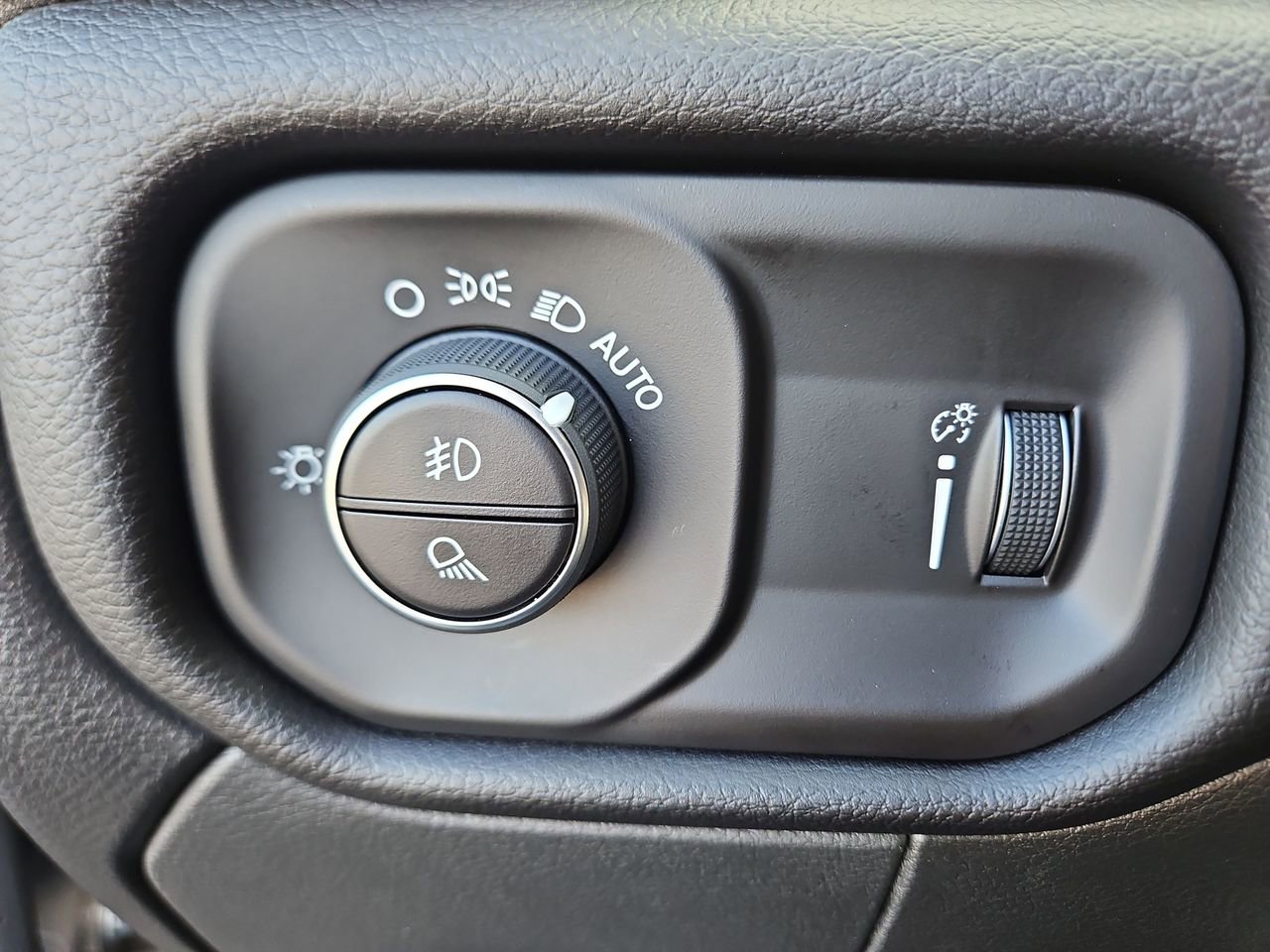 New 2026 RAM 2500 Big Horn image 33