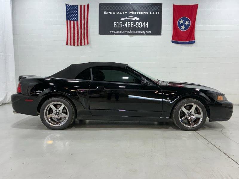 Used 2003 Ford Mustang Cobra RWD image 4