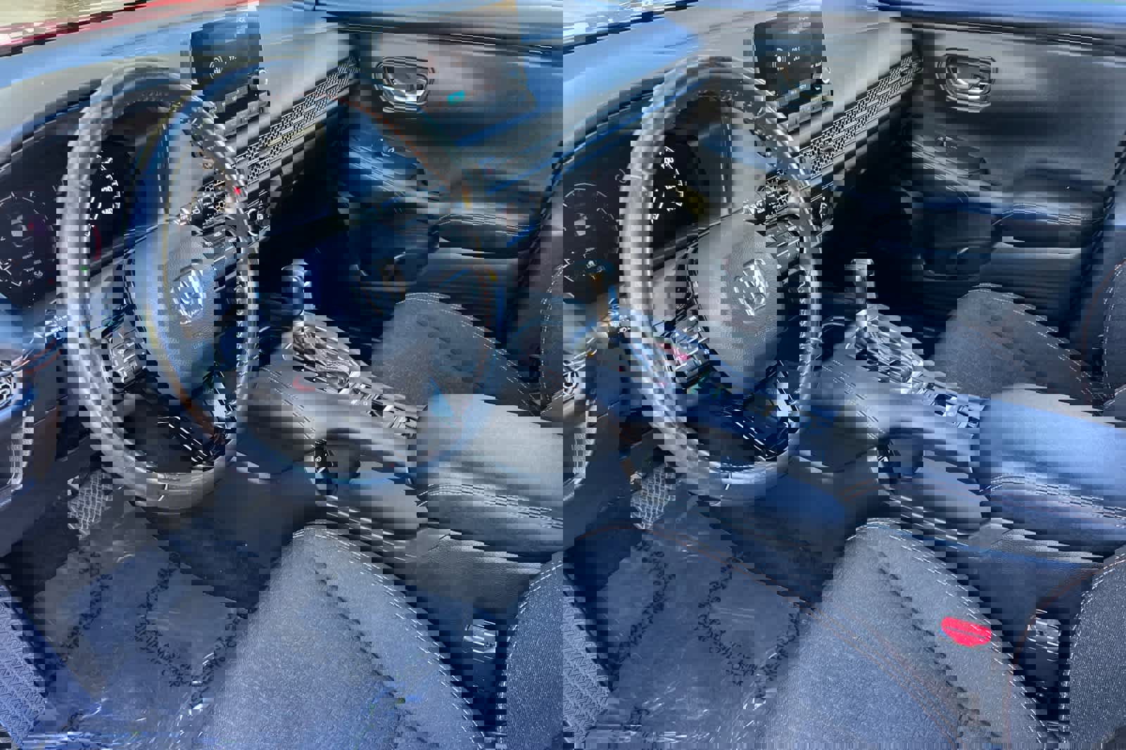 Used 2023 Honda HR-V Sport image 11