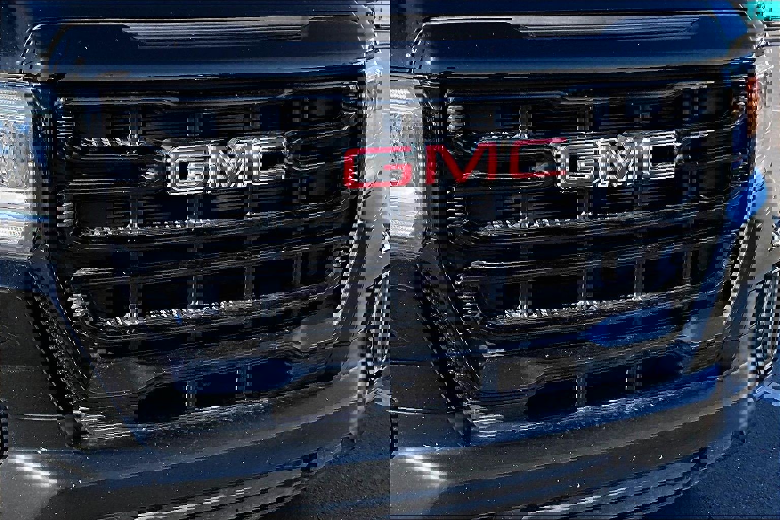 Used 2021 GMC Canyon Elevation w/ Driver Alert Package image 17