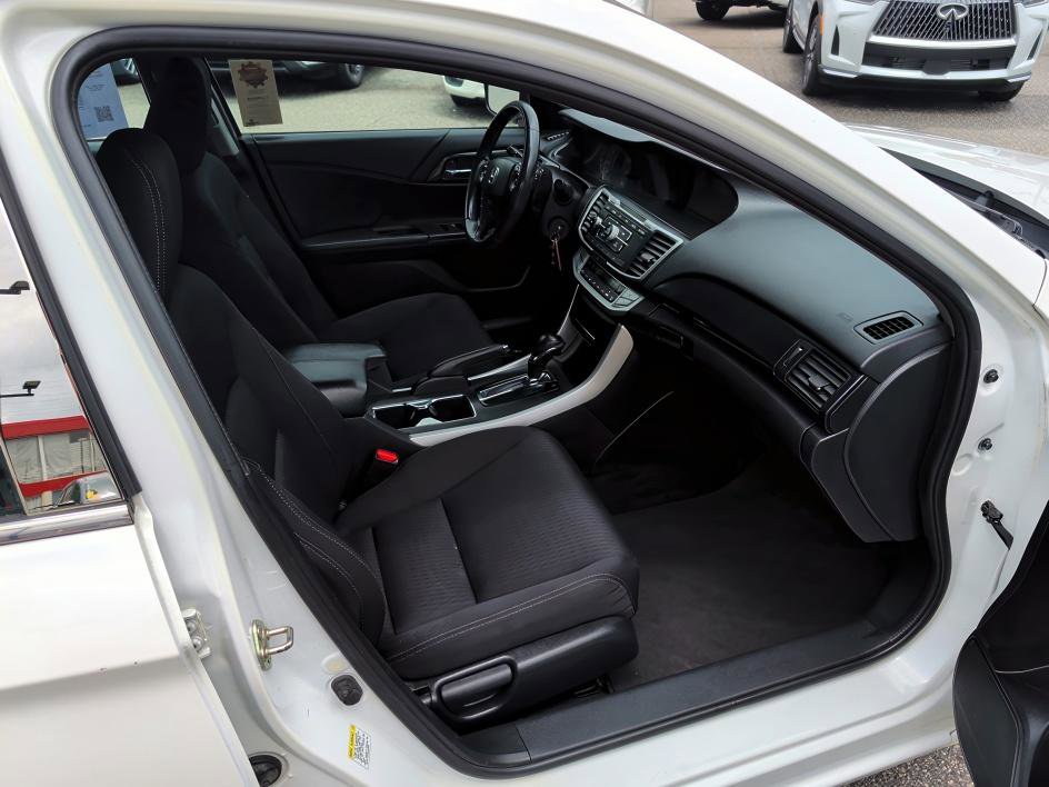 Used 2014 Honda Accord Sport image 12