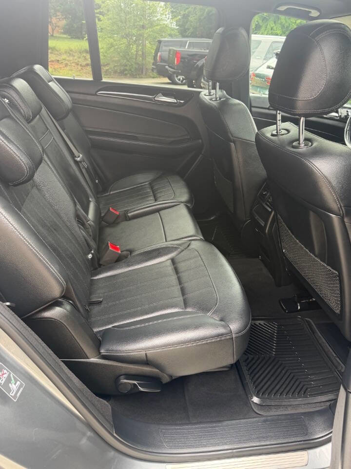 Used 2017 Mercedes-Benz GLS 450 4MATIC image 12
