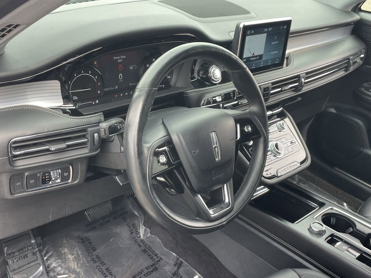 Used 2022 Lincoln Corsair AWD w/ Premium Package image 23