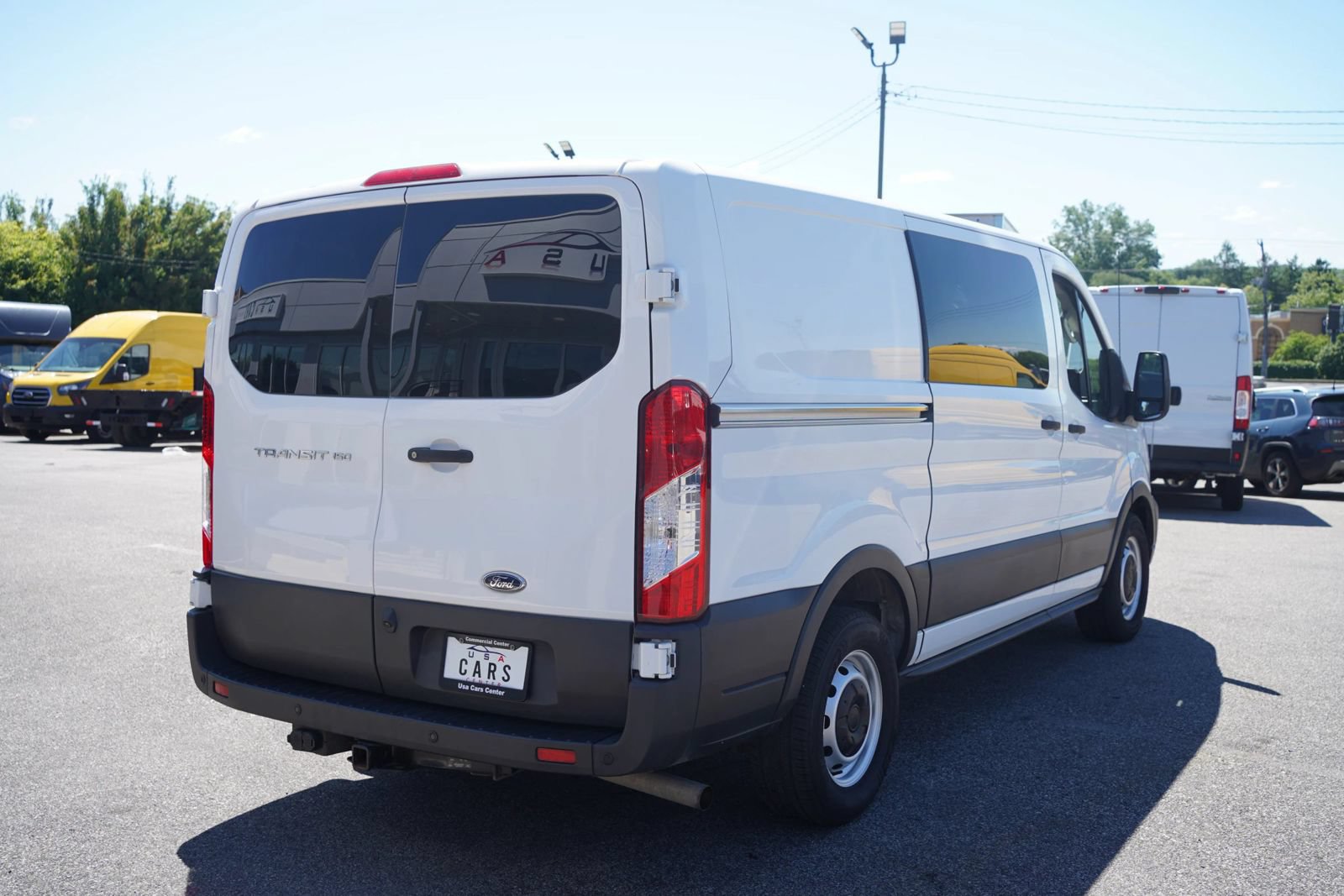Used 2022 Ford Transit 150 Low Roof w/ Upfitter Package RWD image 9