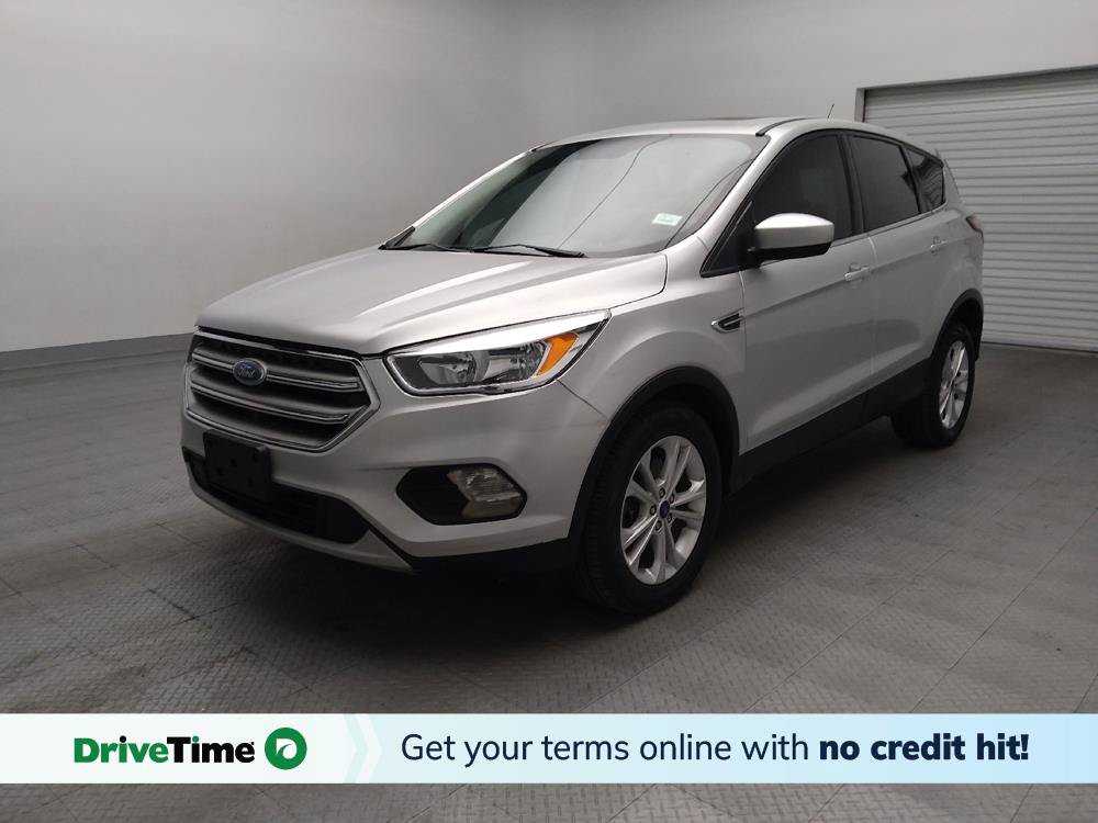 Used 2017 Ford Escape SE FWD image 1