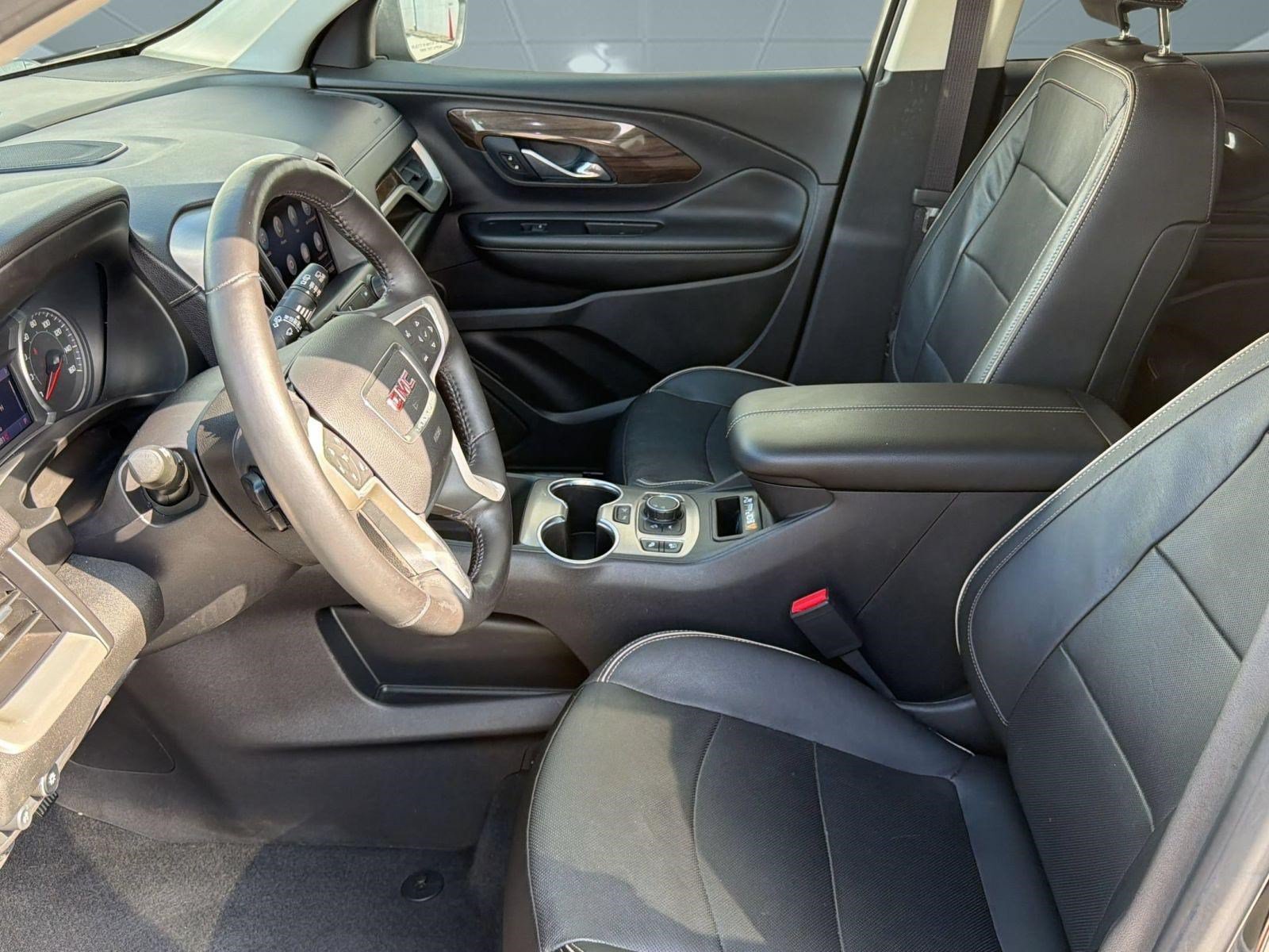 Used 2019 GMC Terrain Denali w/ Advanced Safety Package FWD image 5