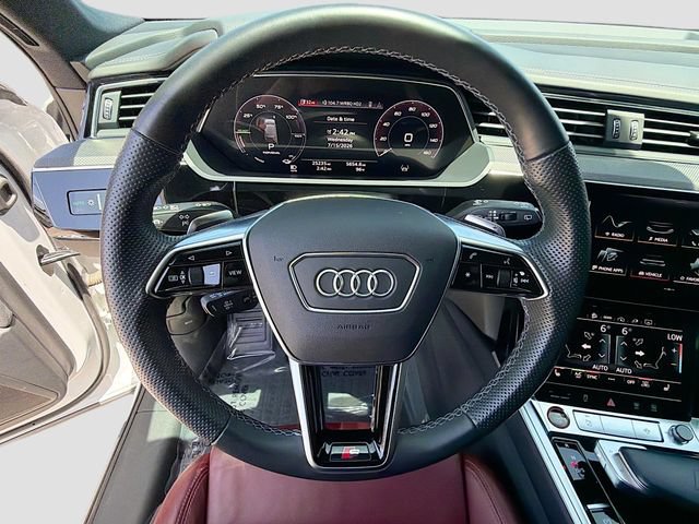 Used 2022 Audi e-tron S Premium Plus AWD/4WD image 38