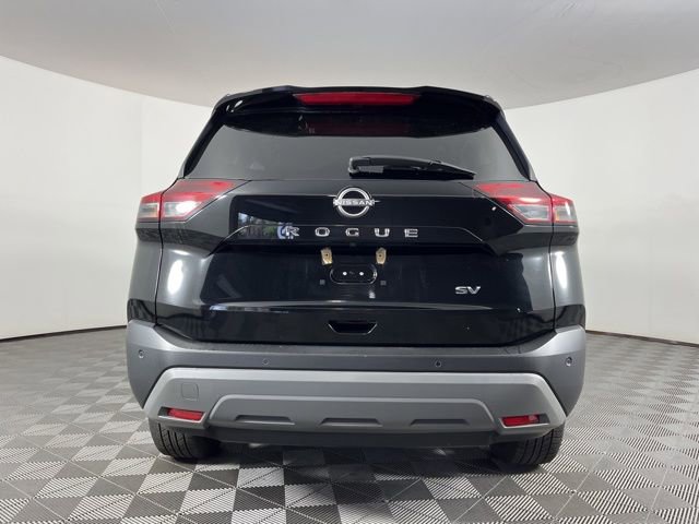 Used 2023 Nissan Rogue SV image 9