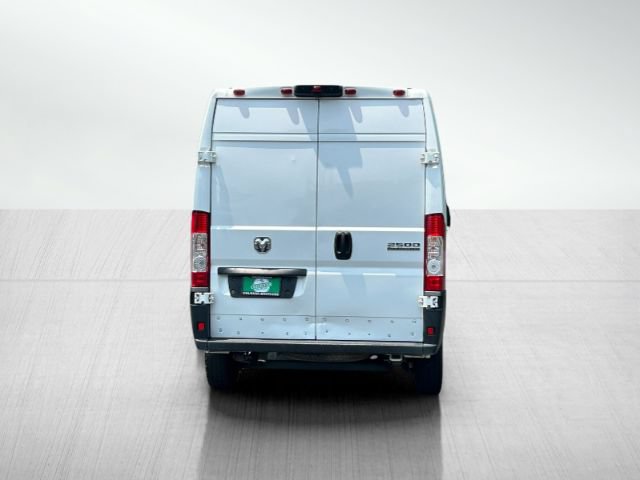 Used 2024 RAM ProMaster 2500 w/ Convenience Group FWD image 5