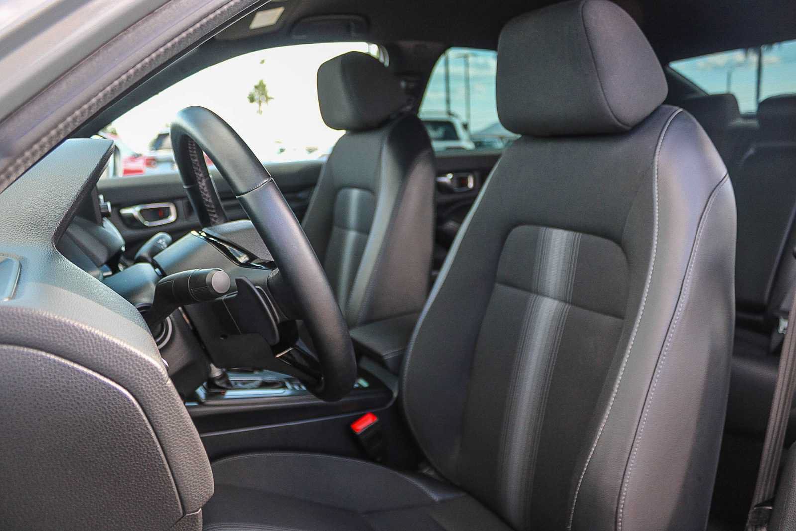 Certified 2025 Honda Civic Sport image 17