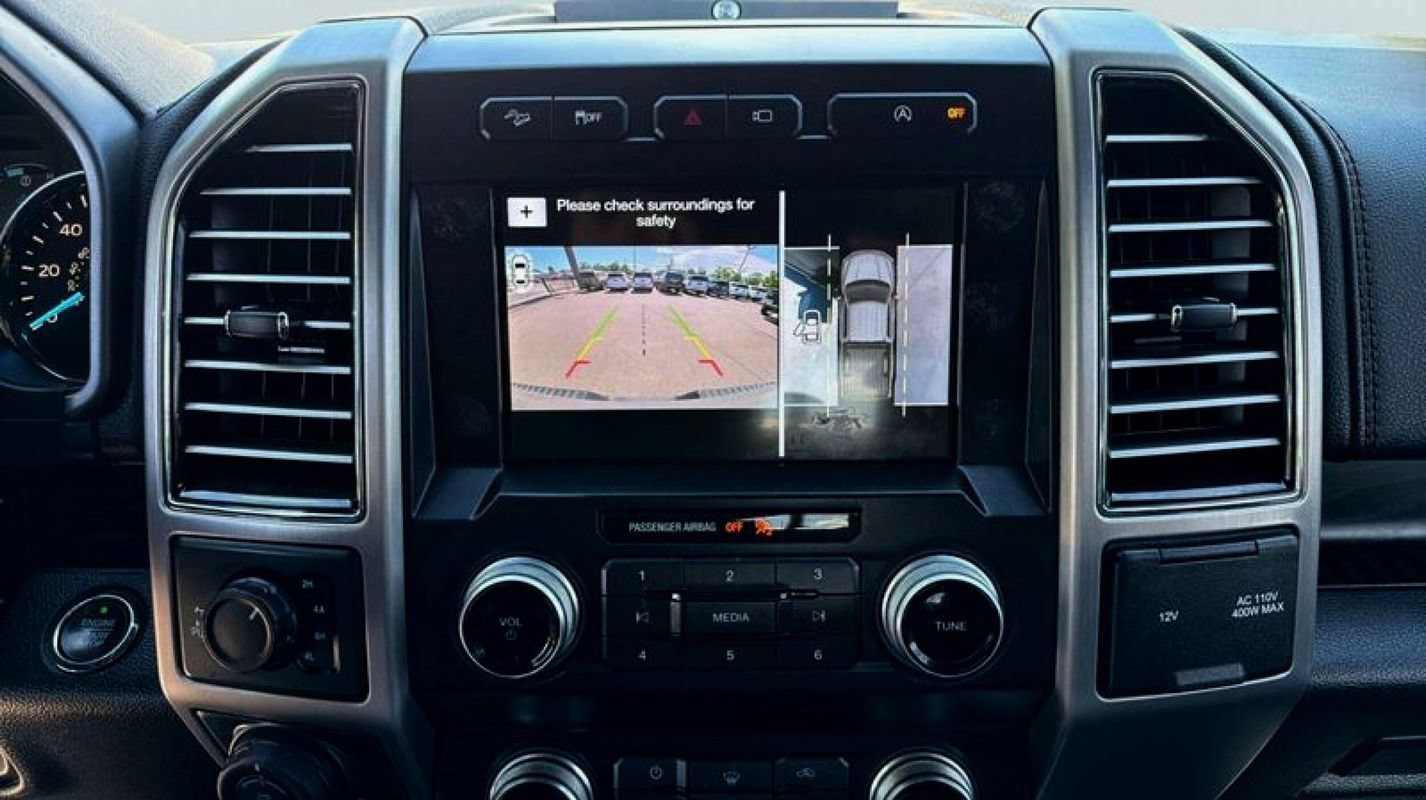 Used 2019 Ford F150 Platinum w/ Equipment Group 701A Luxury AWD/4WD image 9