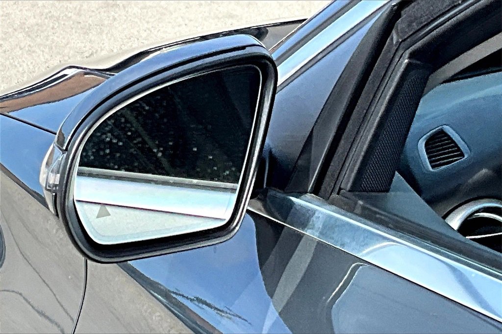 Used 2017 Mercedes-Benz C 300 4MATIC Sedan image 15