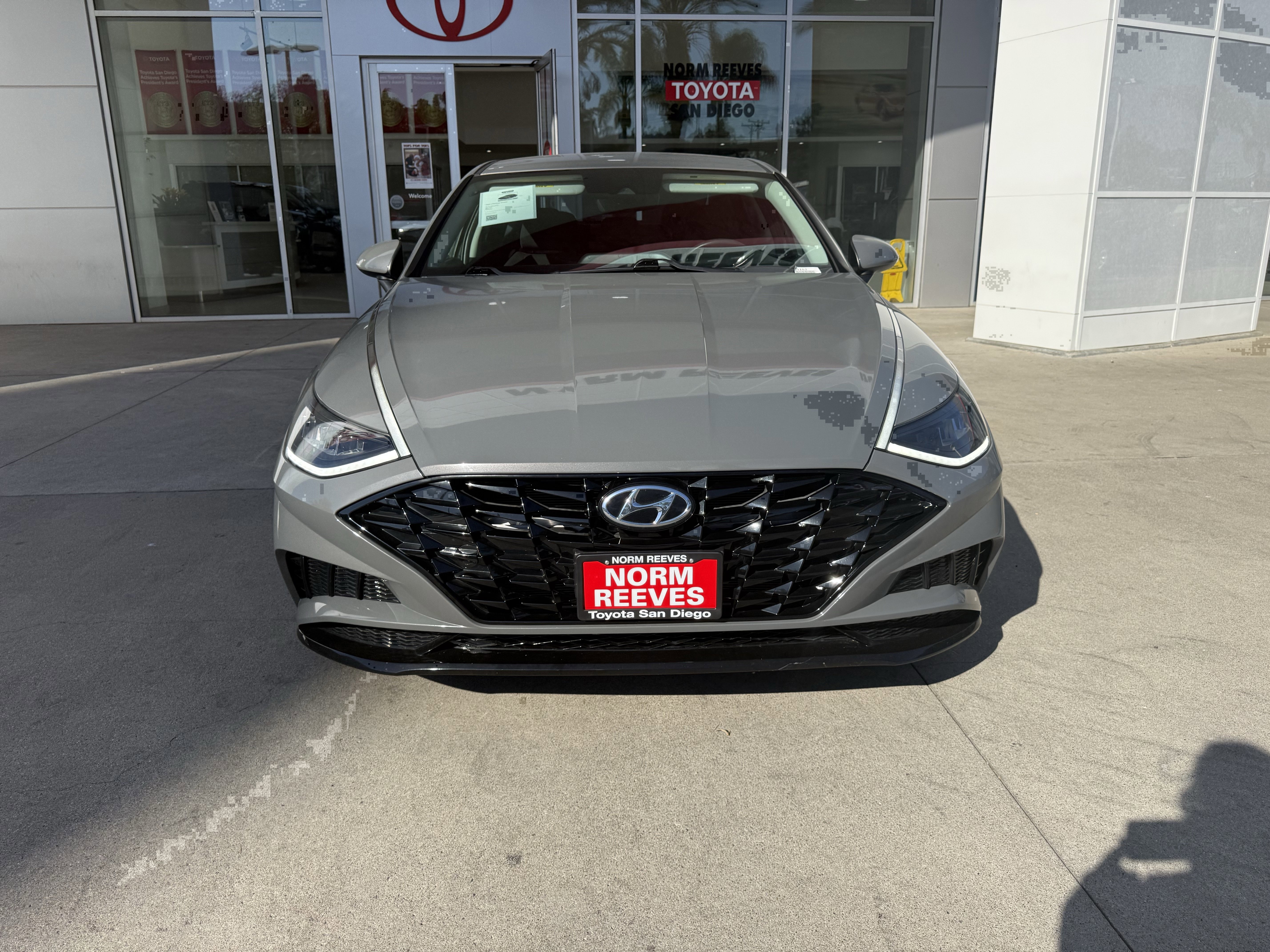 Used 2022 Hyundai Sonata SEL image 2
