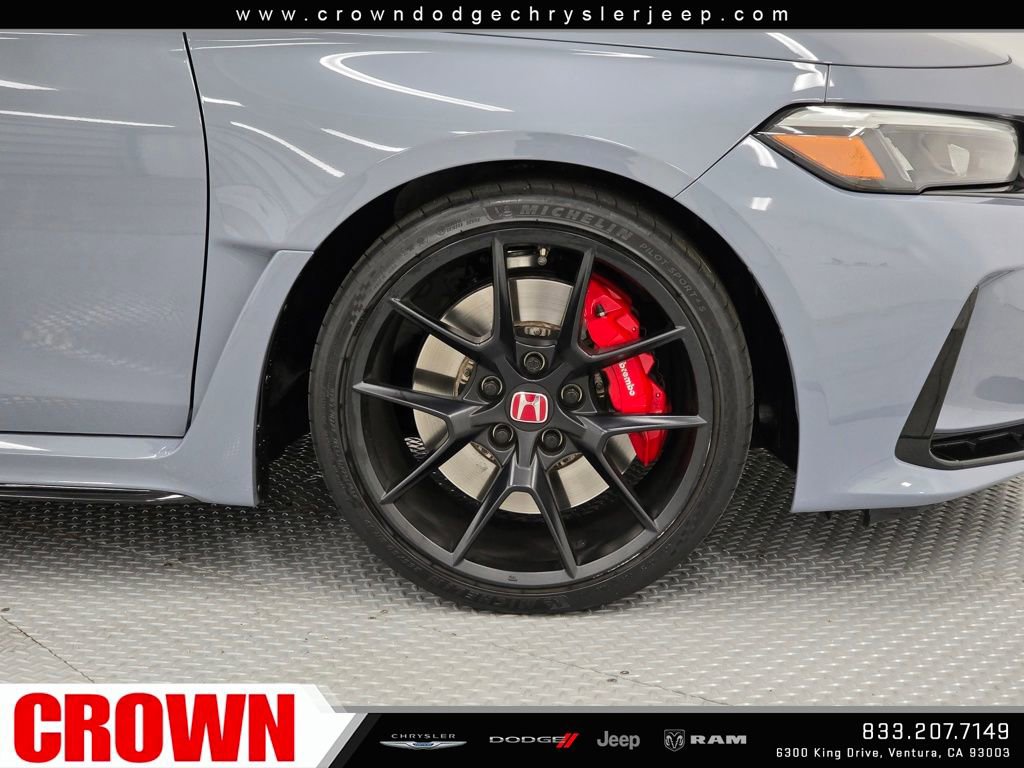Used 2024 Honda Civic Type R image 9