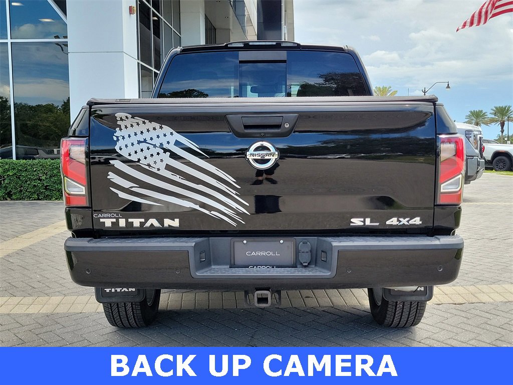 Used 2020 Nissan Titan SL w/ Moonroof Package image 4