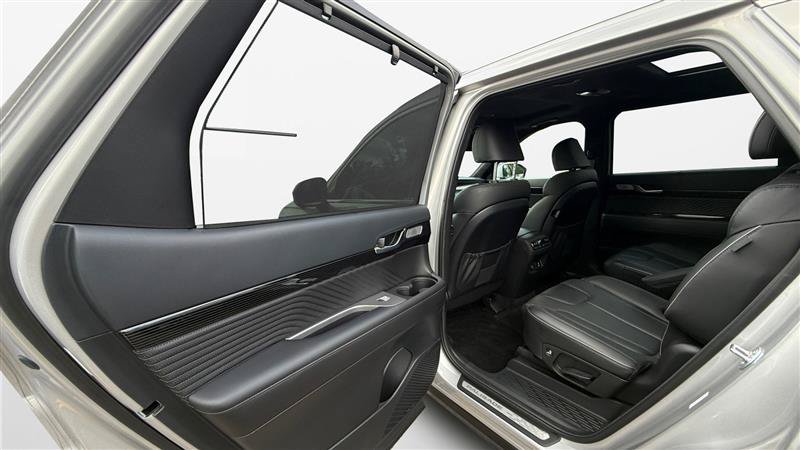 Used 2025 Hyundai Palisade Calligraphy AWD/4WD image 22