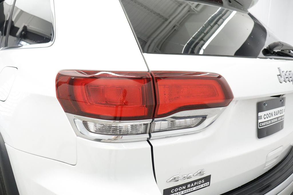 Certified 2020 Jeep Grand Cherokee Limited w/ Trailer Tow Group IV AWD/4WD image 18