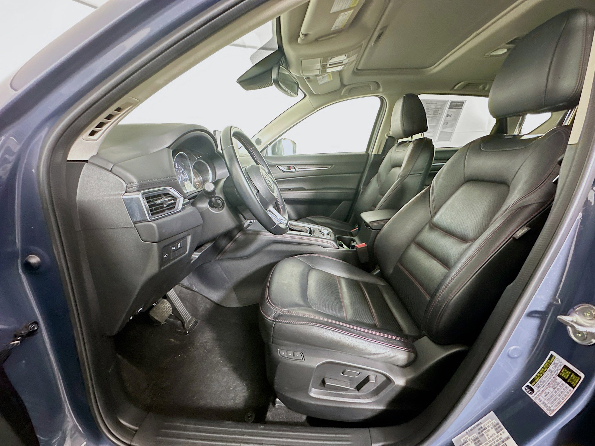 Used 2024 MAZDA CX-5 Carbon Edition image 13