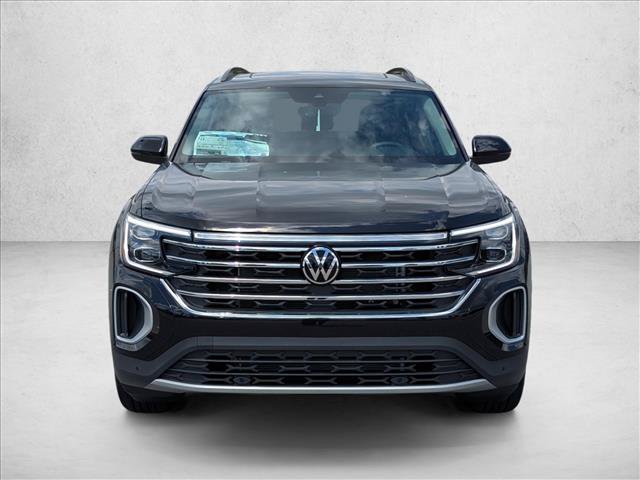 New 2026 Volkswagen Atlas SE FWD image 2