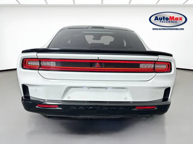 Used 2024 Dodge Charger Daytona Scat Pack w/ Plus Group AWD/4WD image 8