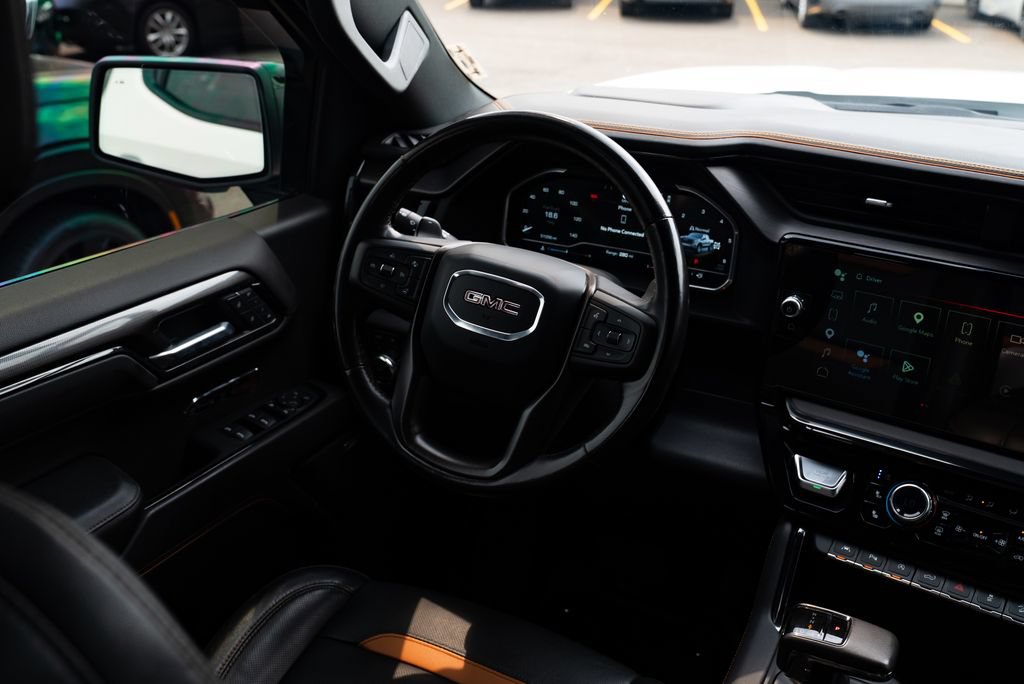 Used 2022 GMC Sierra 1500 AT4 AWD/4WD image 10