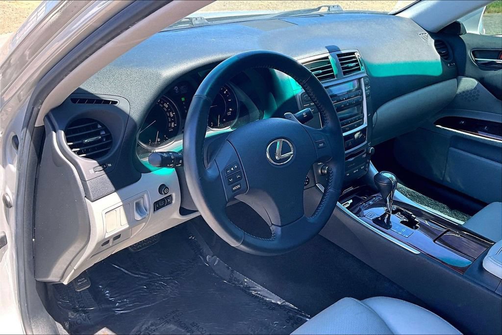 Used 2008 Lexus IS 250 RWD image 18