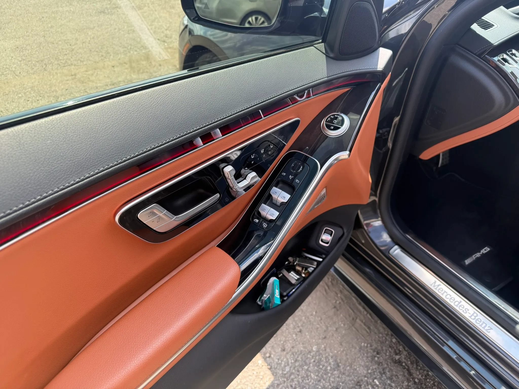 Used 2023 Mercedes-Benz S 580 4MATIC Sedan w/ AMG Line image 19