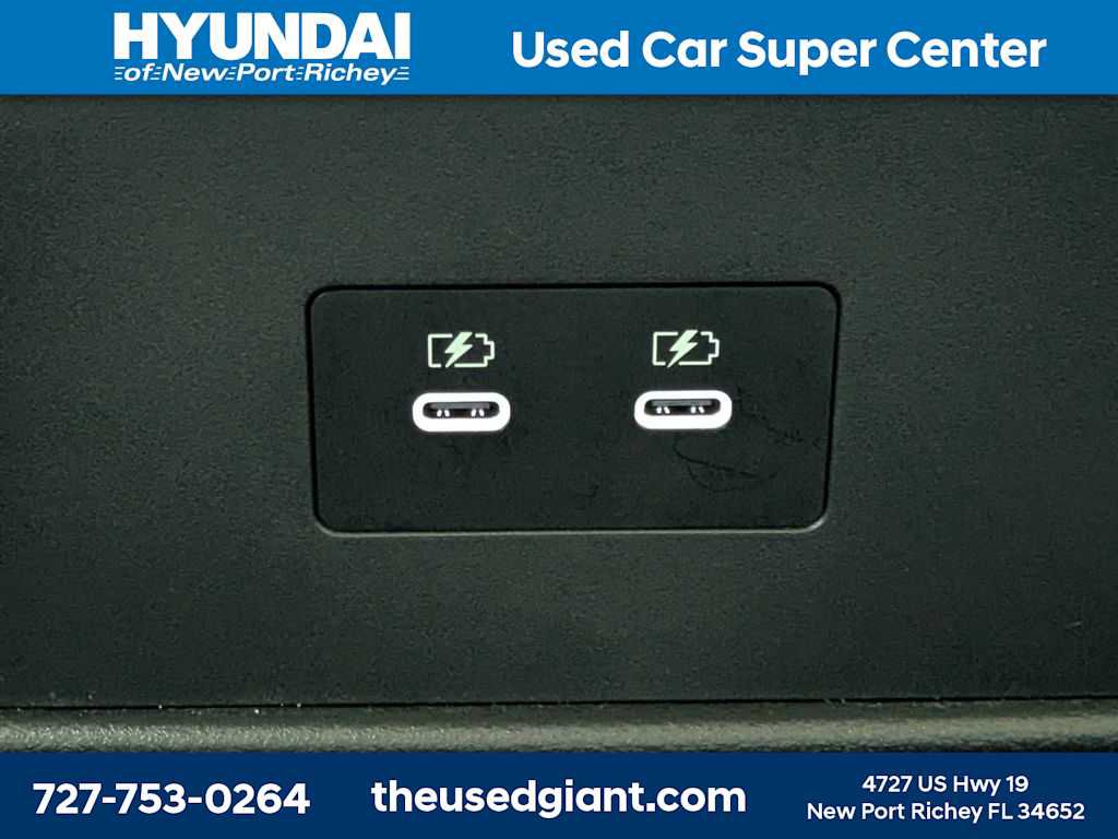 Used 2025 Nissan Rogue SL image 18