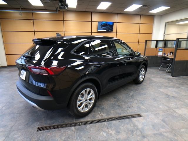 New 2026 Ford Escape Active w/ Cold Weather Package image 7