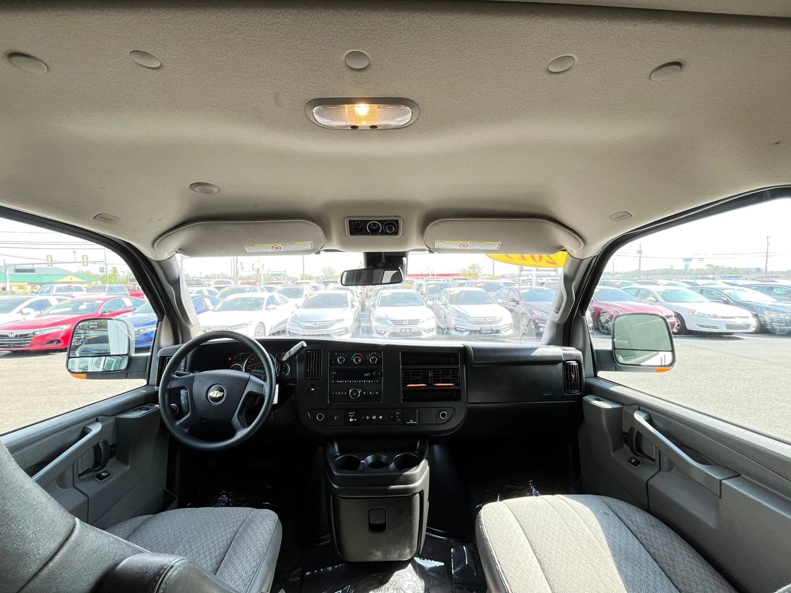 Used 2019 Chevrolet Express 3500 LT w/ LT Preferred Equipment Group RWD image 36