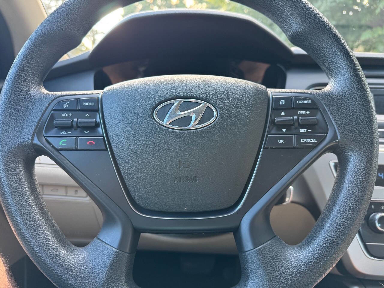 Used 2015 Hyundai Sonata SE image 13
