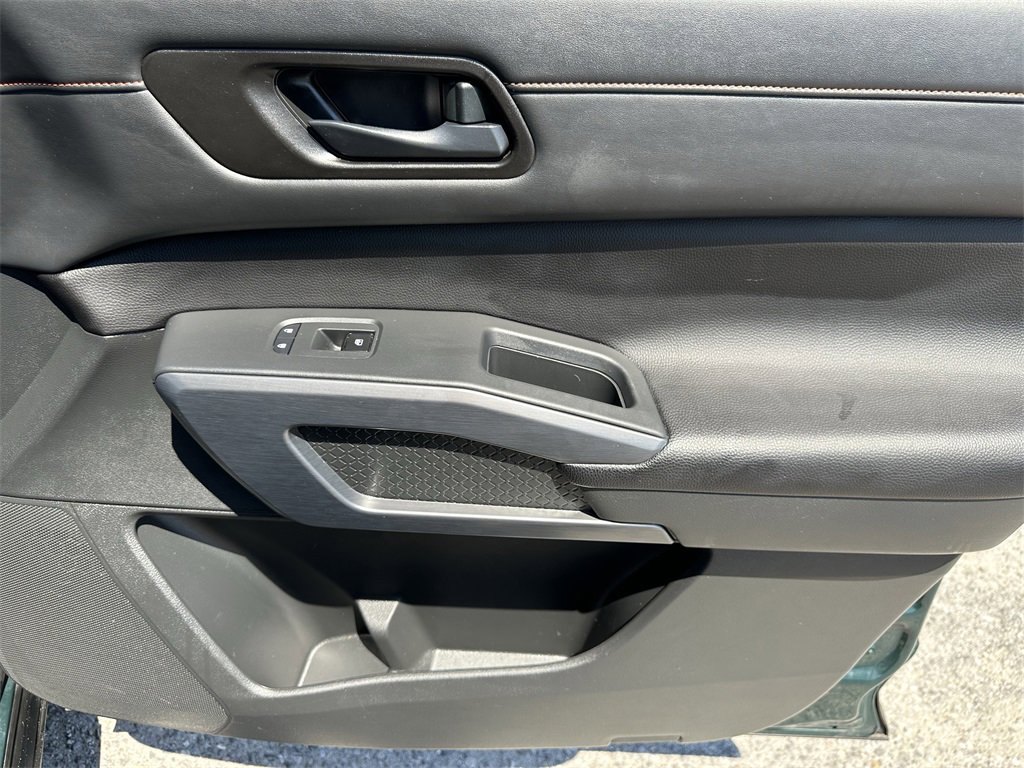 Used 2024 Nissan Pathfinder Rock Creek image 39