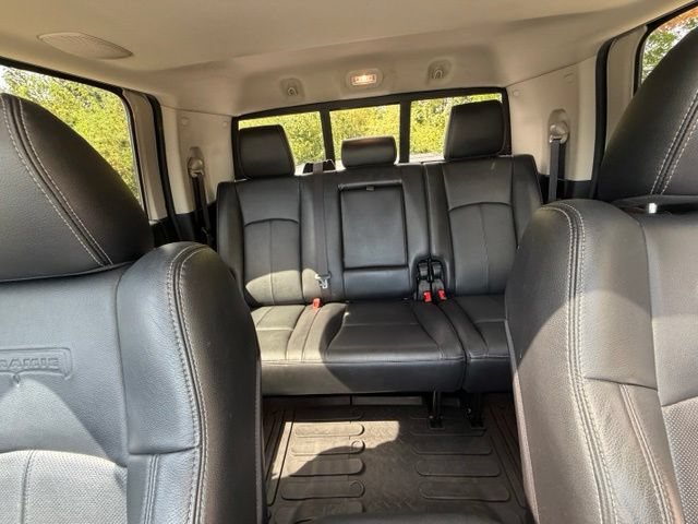 Used 2018 RAM 3500 Laramie w/ Convenience Group AWD/4WD image 21