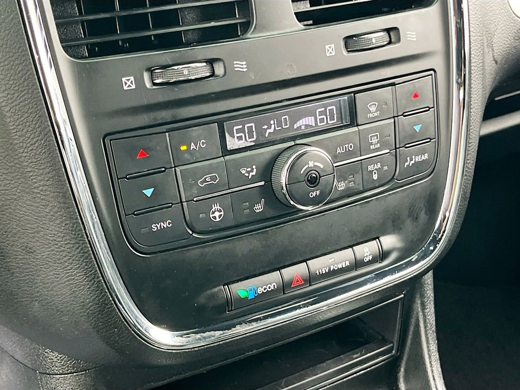 Certified 2018 Dodge Grand Caravan GT FWD image 15