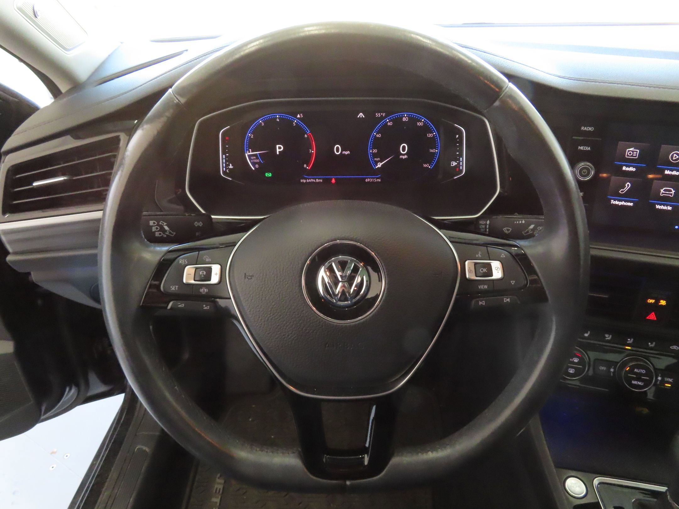 Used 2019 Volkswagen Jetta SEL image 17